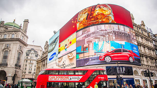 Outdoor LED screen